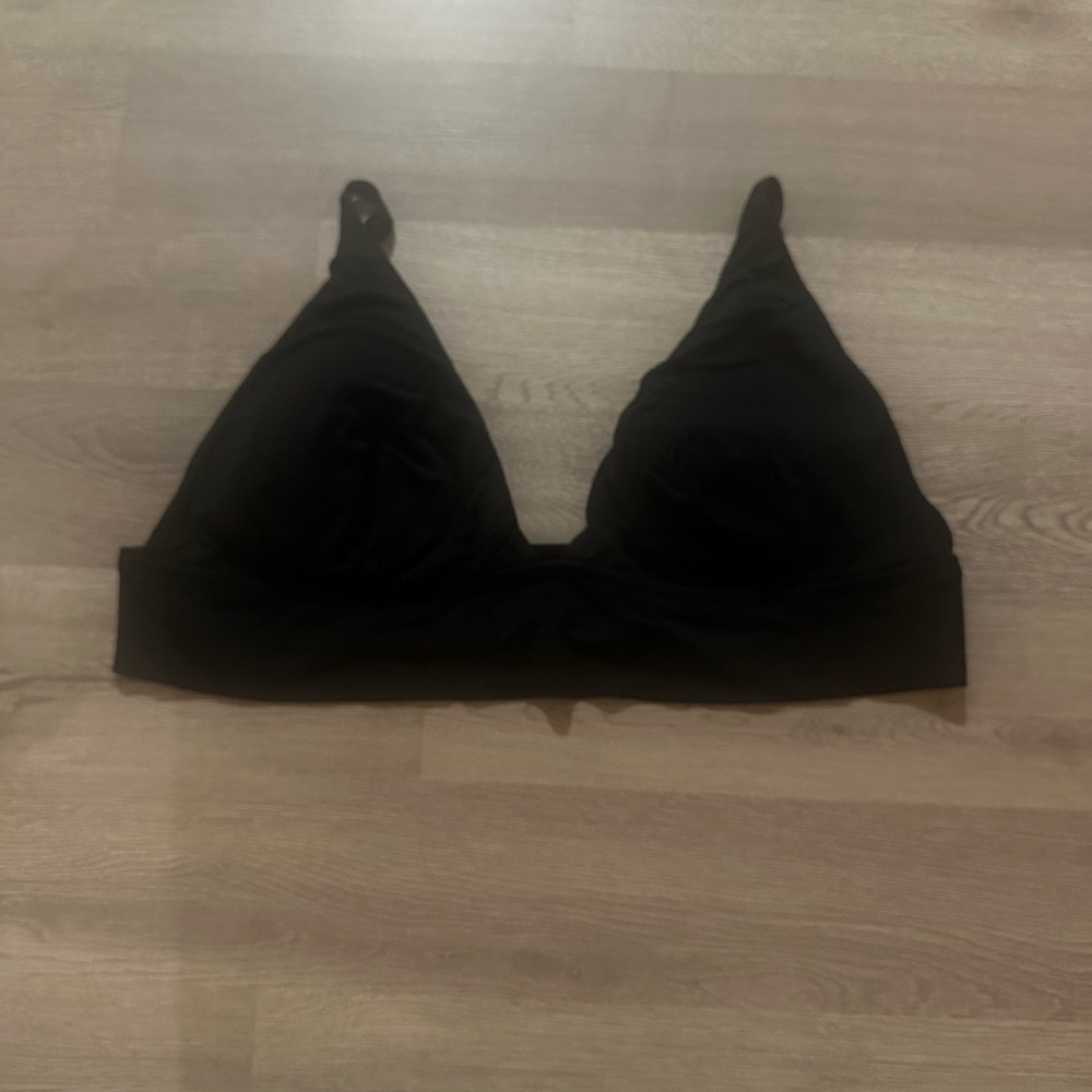 Aerie Black Wireless Triangle Swim Top